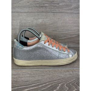 P448 John Persia Women’s Sz 8/EU 38 Silver Glitter Peach Low Lace Up Sneakers